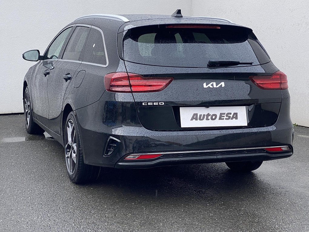 Kia Ceed 1.5 T-GDi TOP