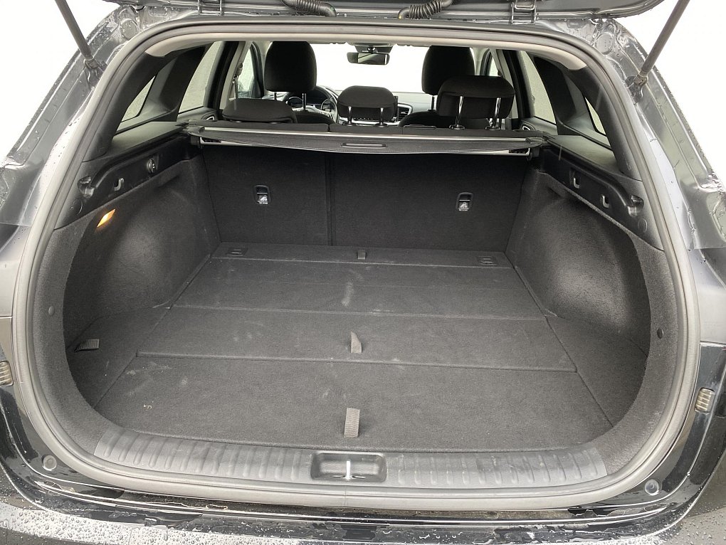 Kia Ceed 1.5 T-GDi TOP