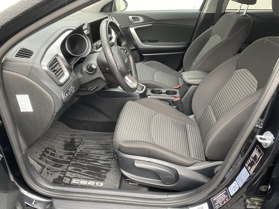 Kia Ceed 1.5 T-GDi TOP