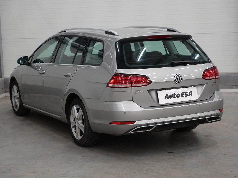 Volkswagen Golf 1.5tsi 