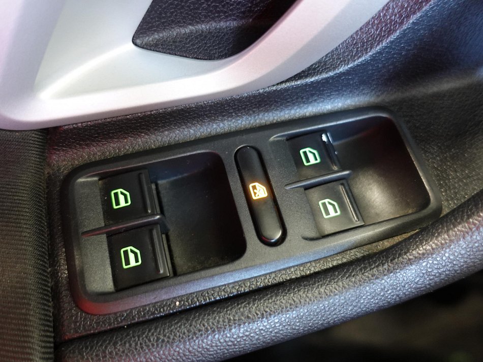 Škoda Fabia II 1.6i 