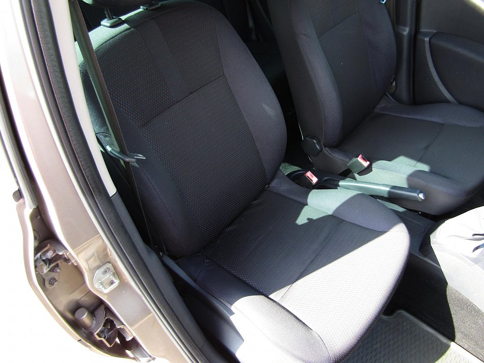 Renault Clio 1.2i 