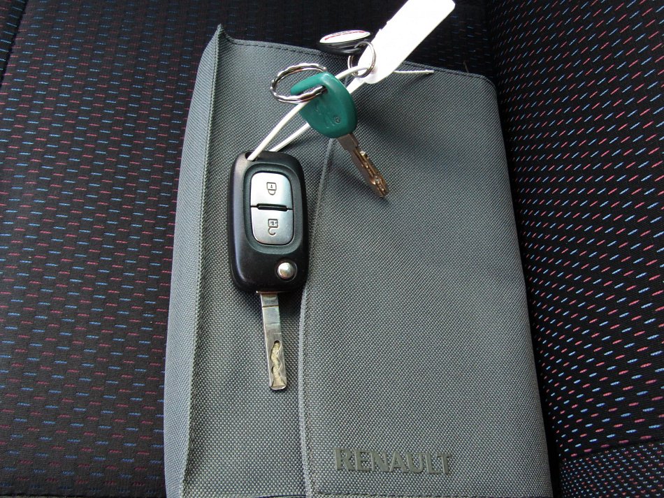 Renault Clio 1.2i 