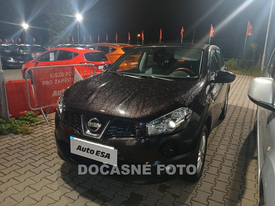 Nissan Qashqai 2.0i 