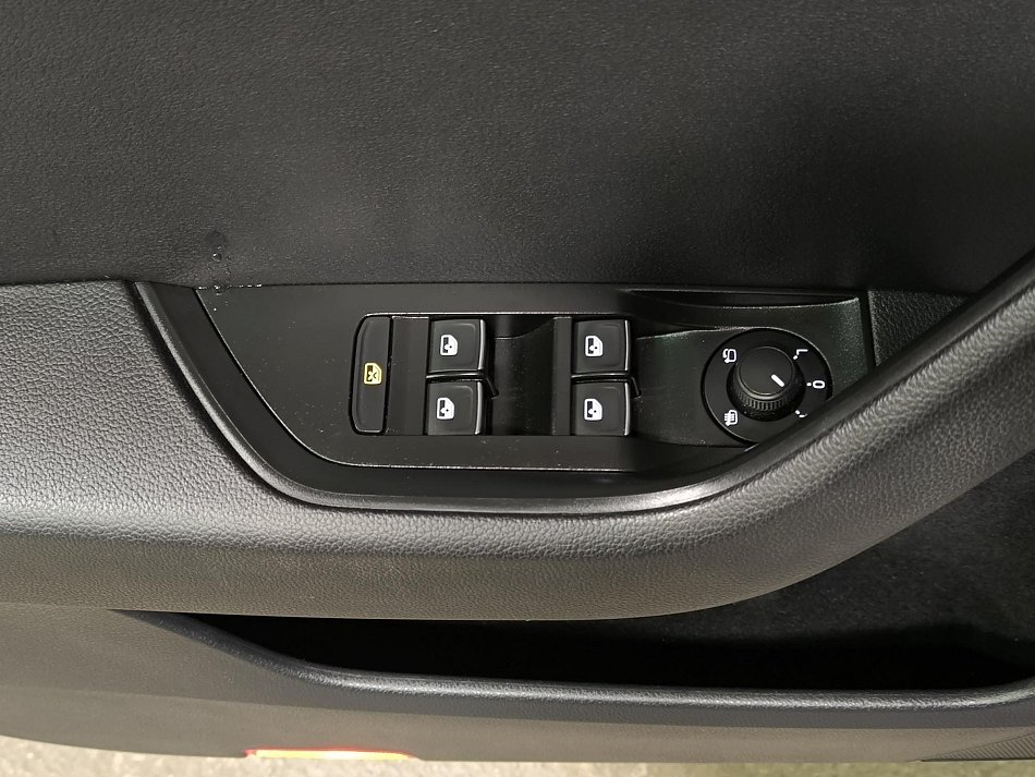 Škoda Superb III 2.0 TDi 