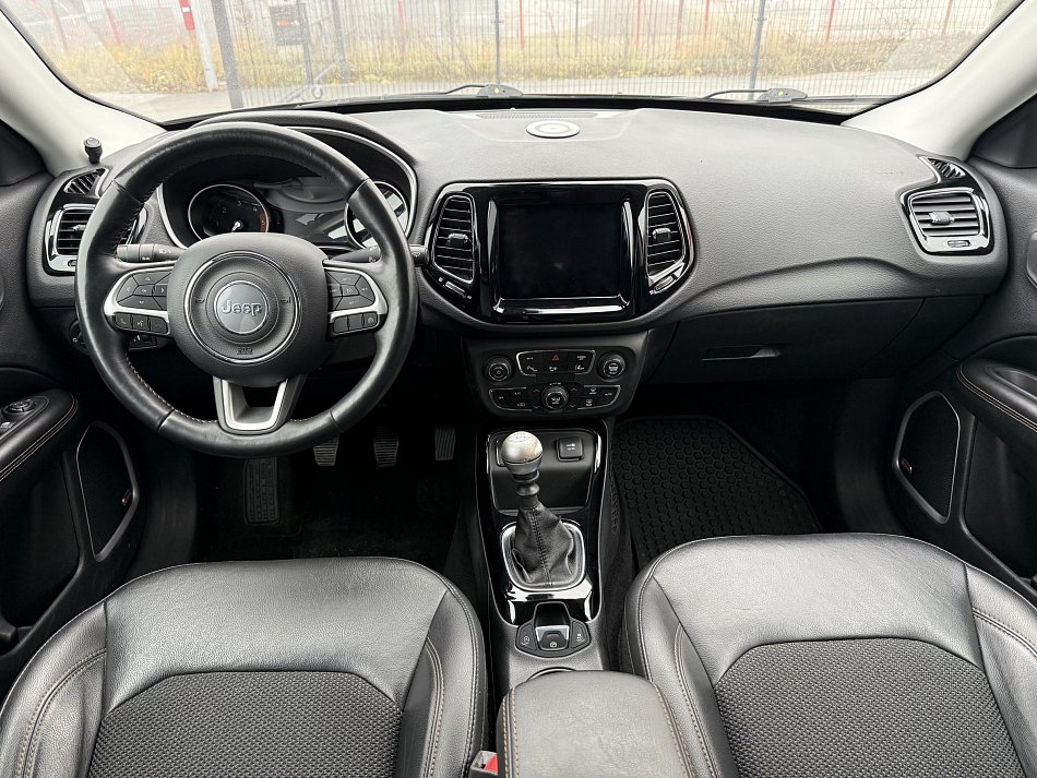 Jeep Compass 1.6M-Jet 