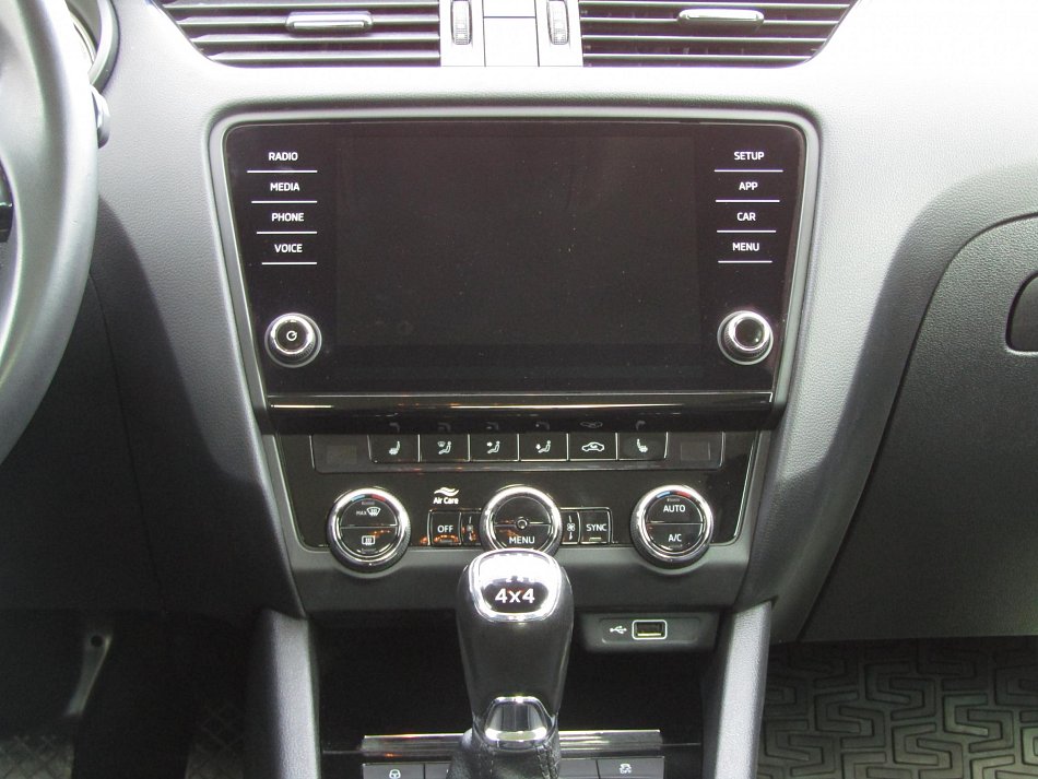 Škoda Octavia III 1.6TDi  4x4