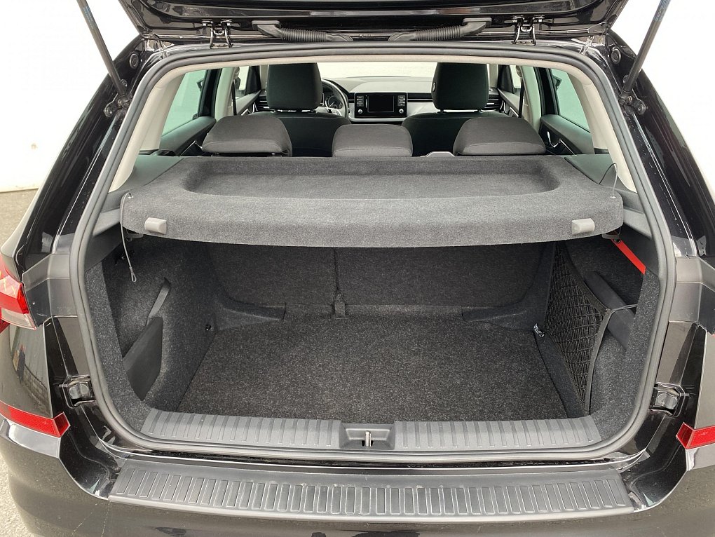 Škoda Kamiq 1.0 TSi Ambition