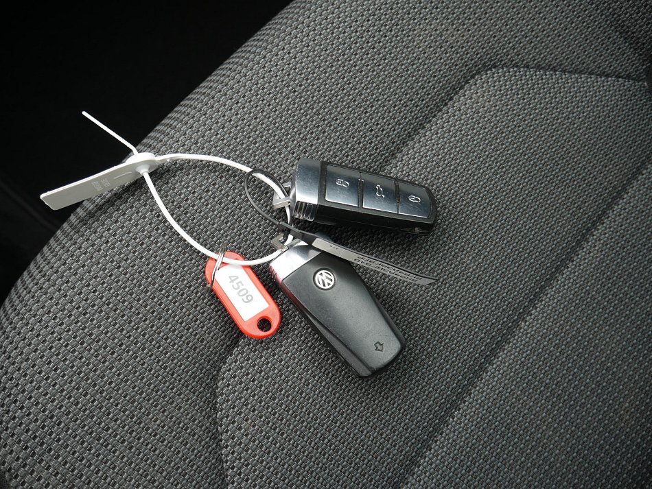 Volkswagen Passat 2.0 TDi 