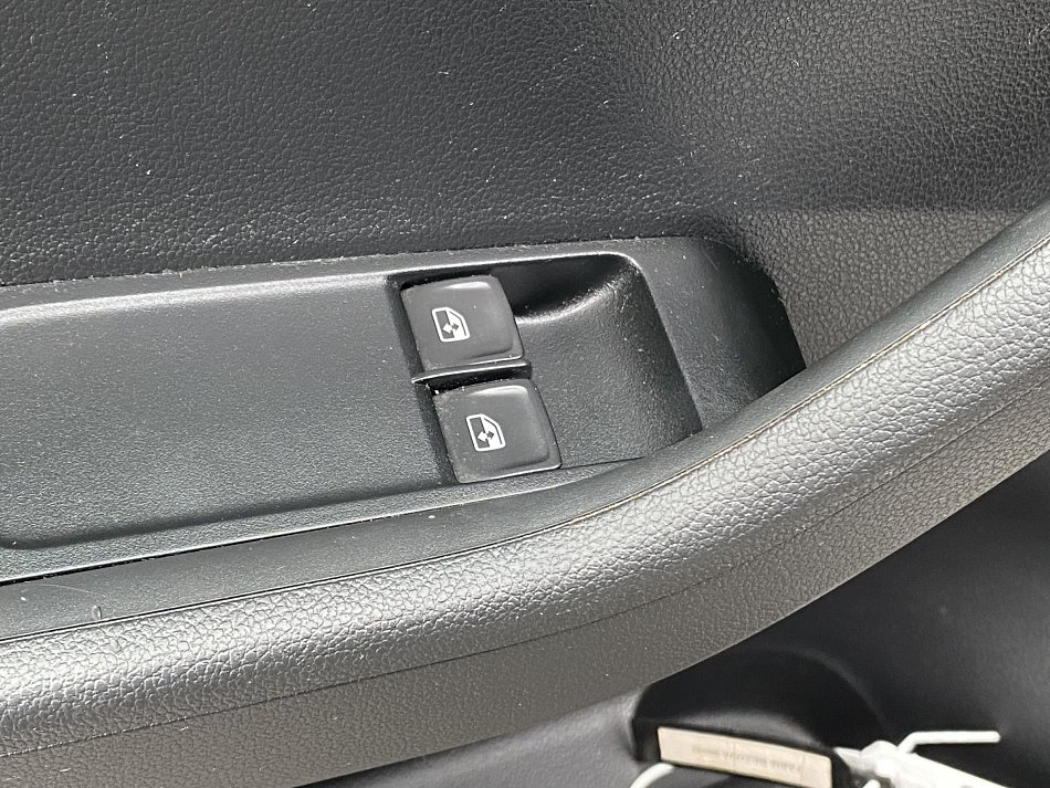 Škoda Fabia III 1.0 MPi Ambition