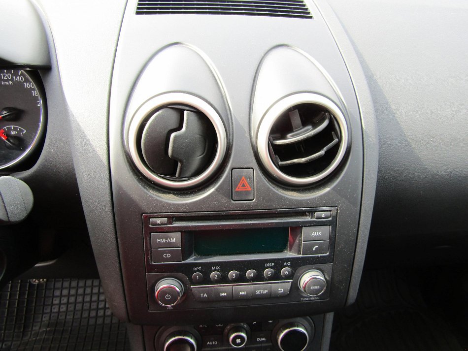 Nissan Qashqai 2.0dCi 