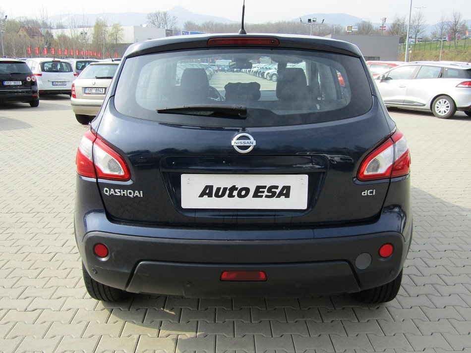 Nissan Qashqai 2.0dCi 