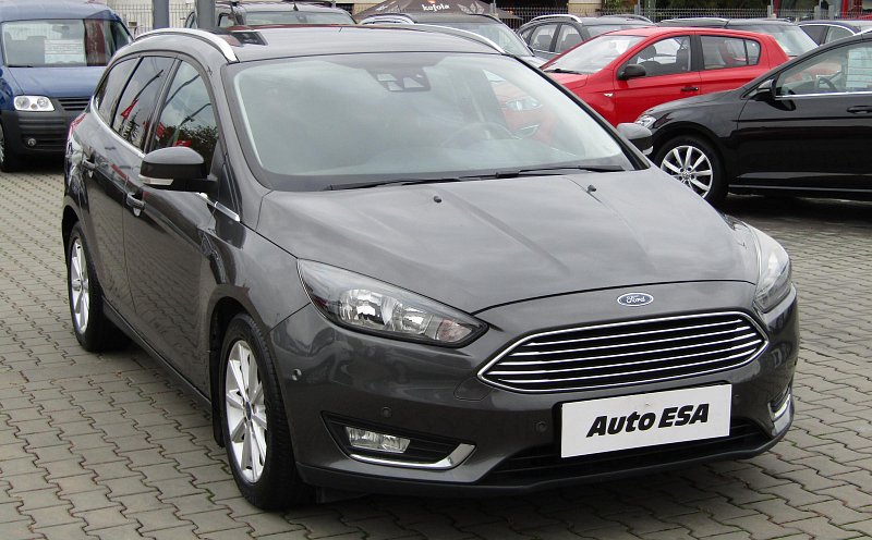 Ford Focus 1.5 EB Titanium