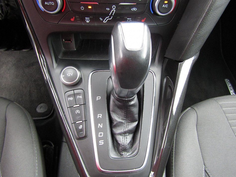 Ford Focus 1.5 EB Titanium