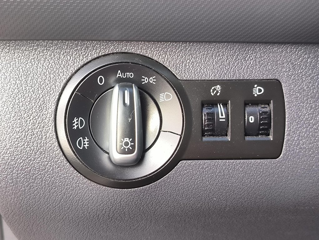 Volkswagen Caddy 2.0TDi Comfortline MAXi 7míst