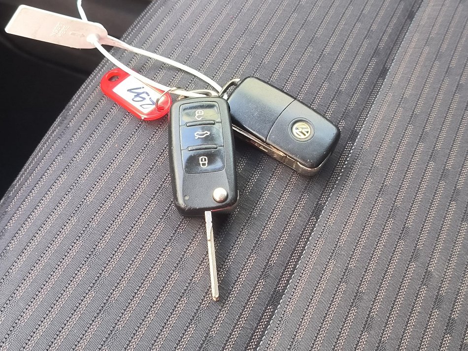 Volkswagen Caddy 2.0TDi Comfortline MAXi 7míst