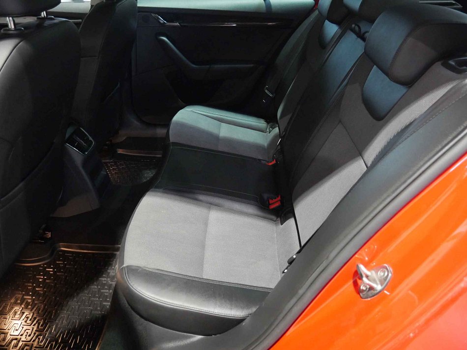Škoda Octavia III 2.0 TDi Style