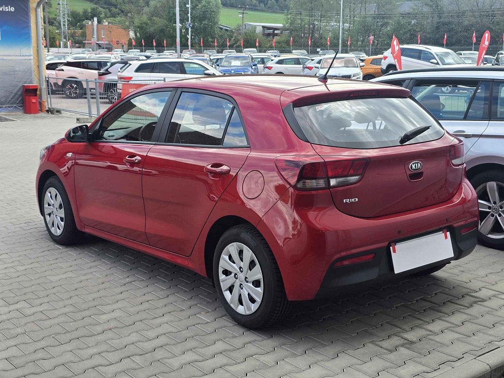 Kia Rio 1.2i 