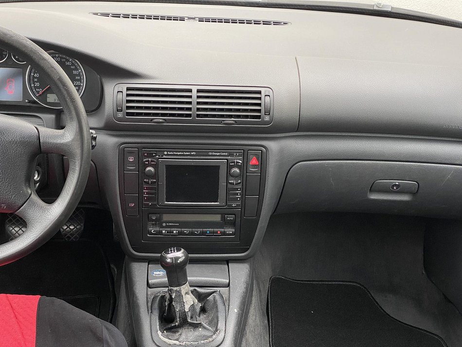 Volkswagen Passat 1.9TDi 