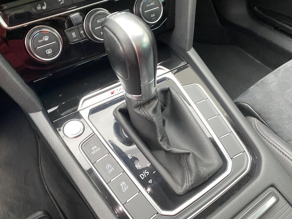 Volkswagen Passat 2.0 TDI Highline 4x4