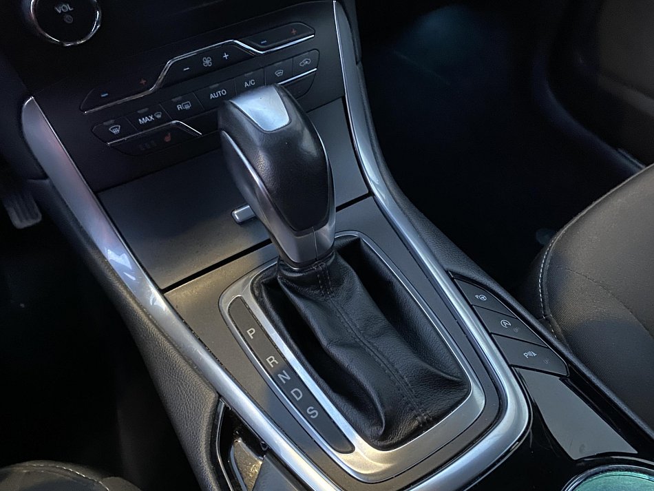 Ford Galaxy 2.0 TDCI Titanium