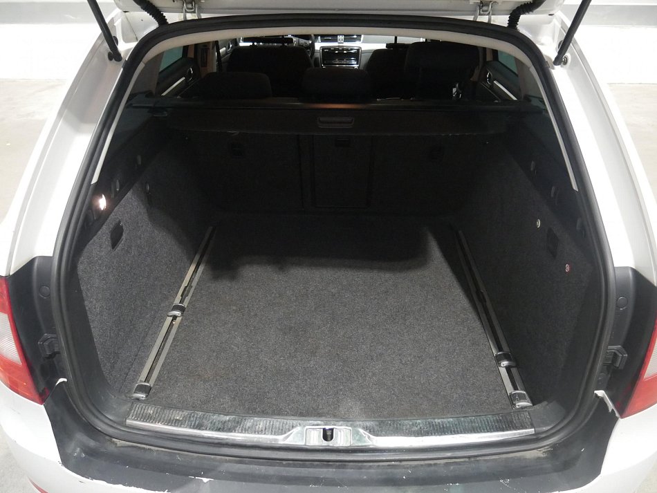 Škoda Superb II 1.6 TDi 