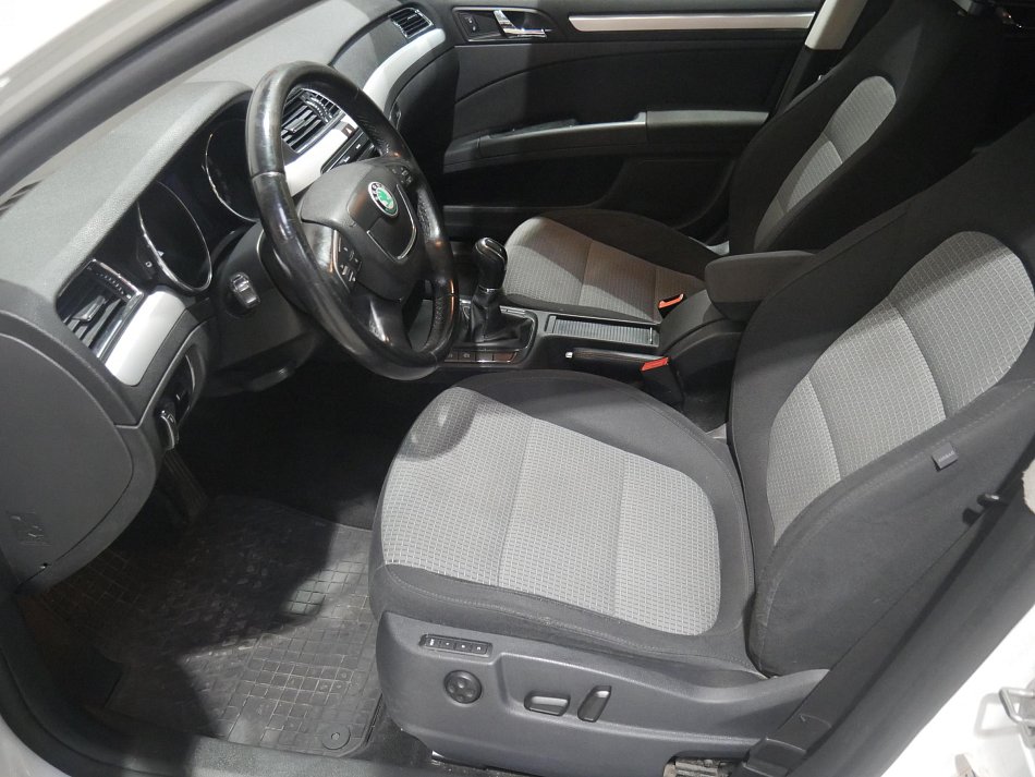 Škoda Superb II 1.6 TDi 