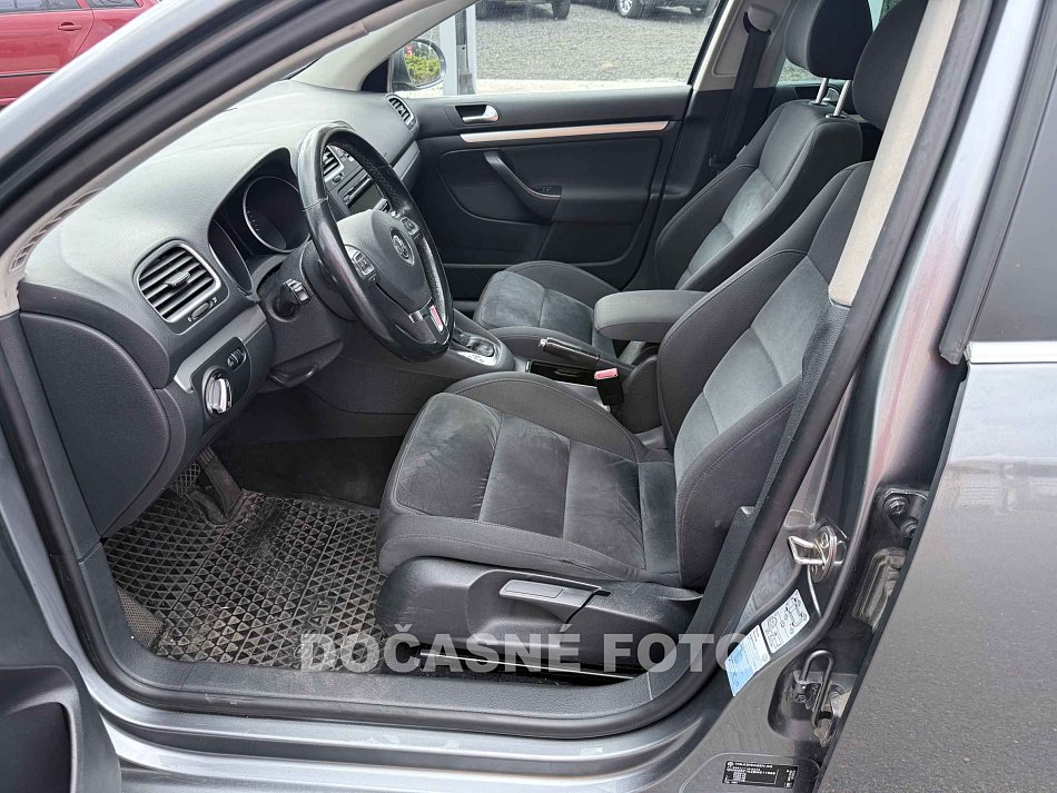 Volkswagen Golf 1.6 TDi 