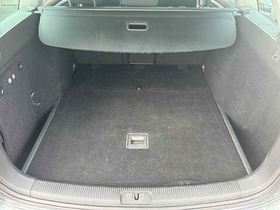 Volkswagen Golf 1.6 TDi 