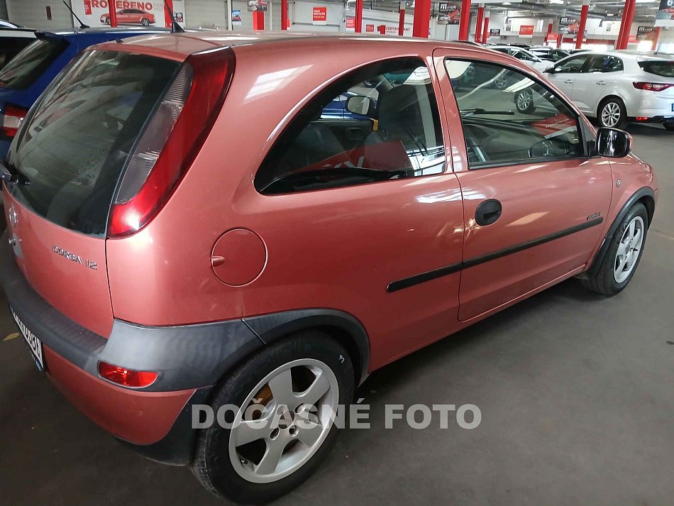 Opel Corsa 1.2 
