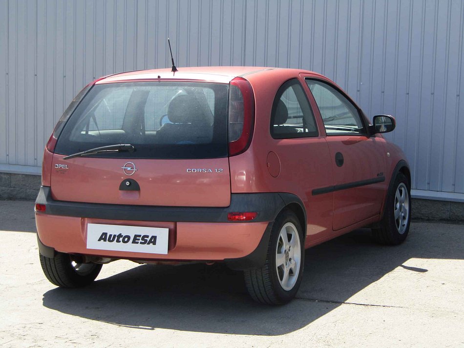 Opel Corsa 1.2i 