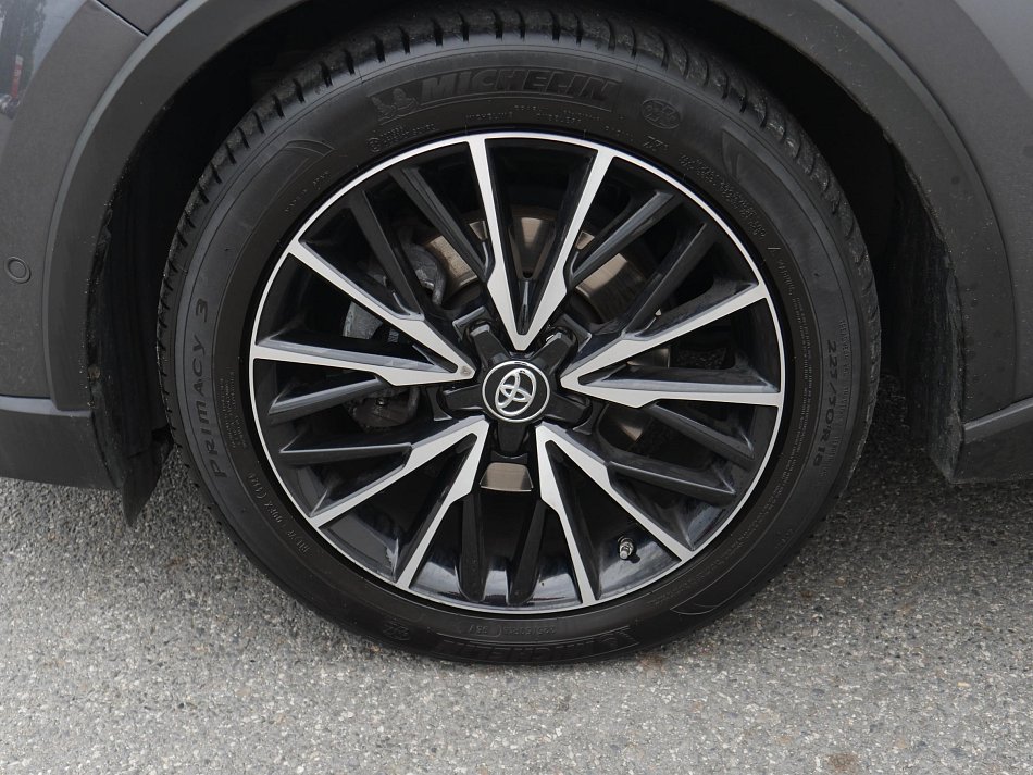 Toyota C-HR 1.8 HEV 