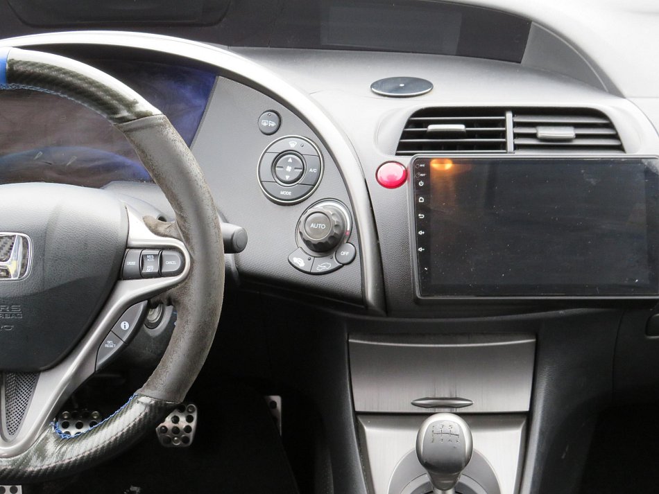 Honda Civic 1.8 i-VTEC Sport