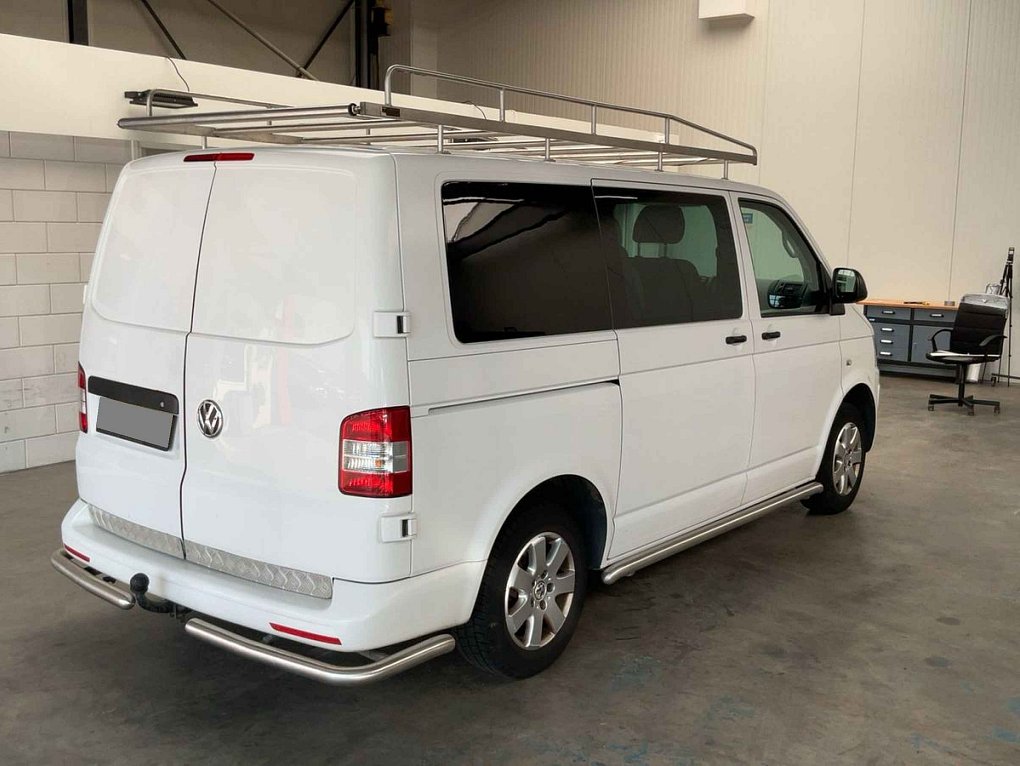 Volkswagen Transporter 2.0TDi  5míst
