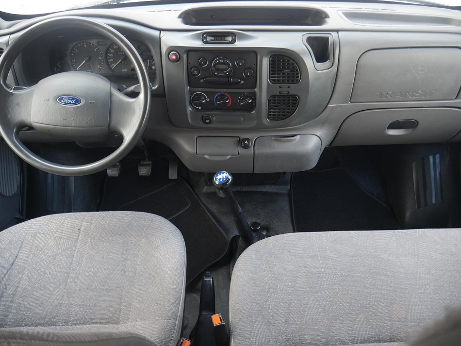 Ford Transit 2.0TDCi  L1H2 6míst