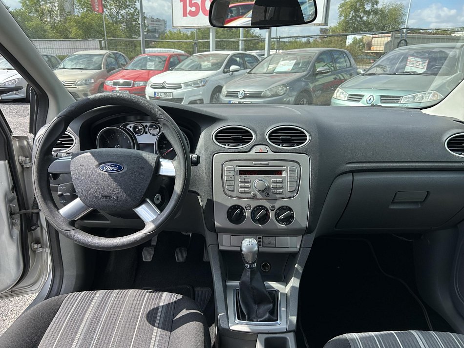 Ford Focus 1.6 i 