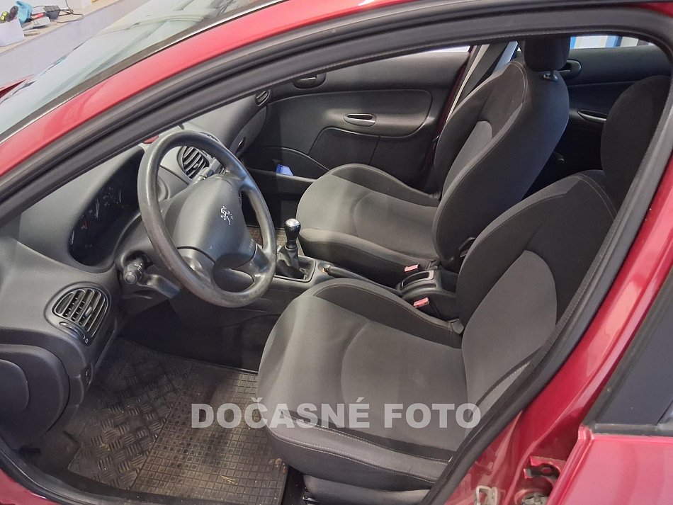 Peugeot 206 1.4i 