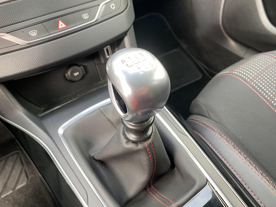 Peugeot 308 1.2 PT GT Line