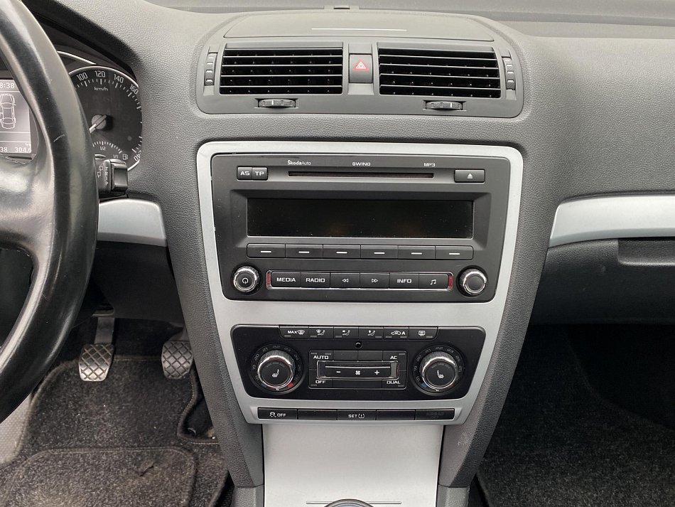 Škoda Octavia II 1.4 TSi Ambition