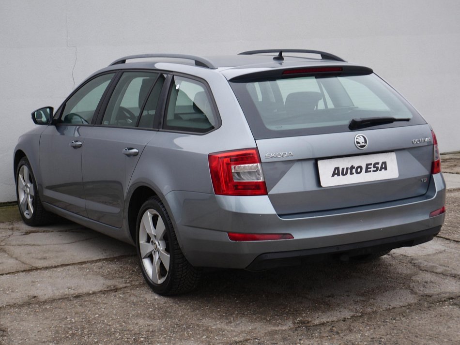 Škoda Octavia III 2.0TDi Elegance