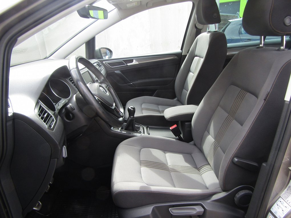Volkswagen Sportsvan 1.6 TDi 