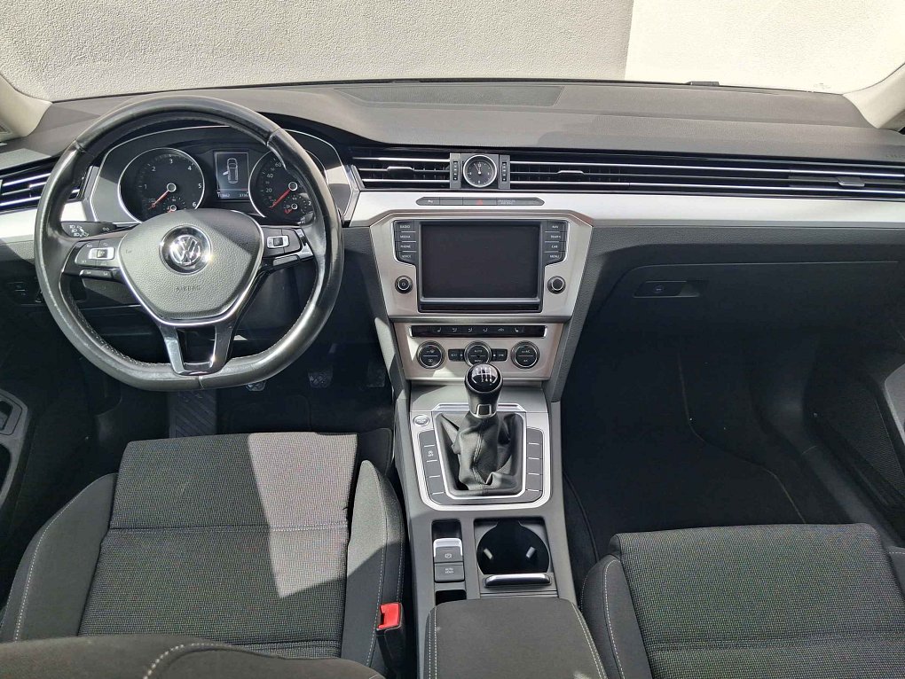 Volkswagen Passat 2.0 TDi 