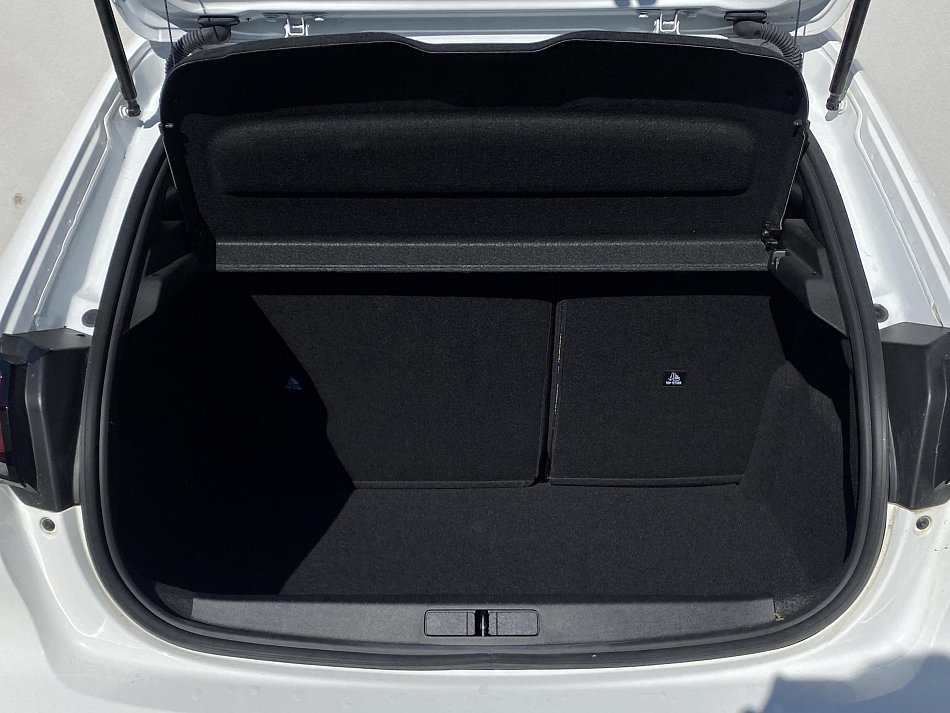 Peugeot 208 1.2PT Style