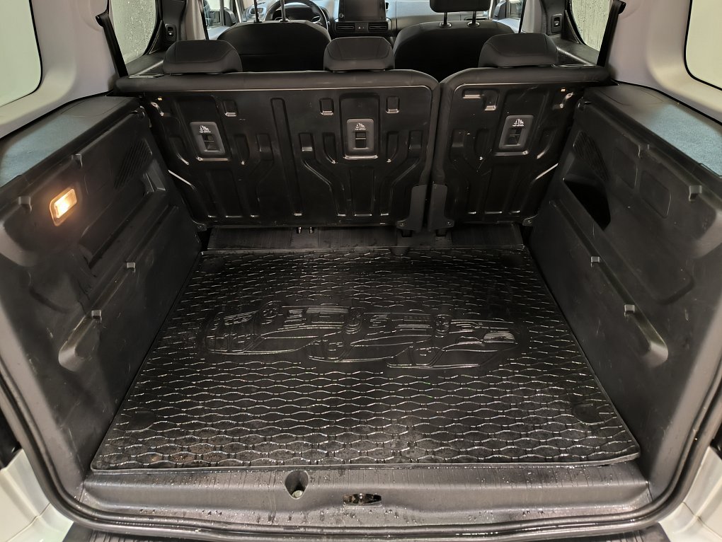 Opel Combo 1.2T 
