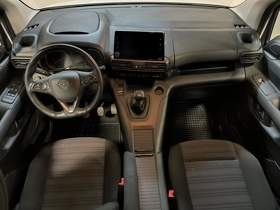 Opel Combo 1.2T 