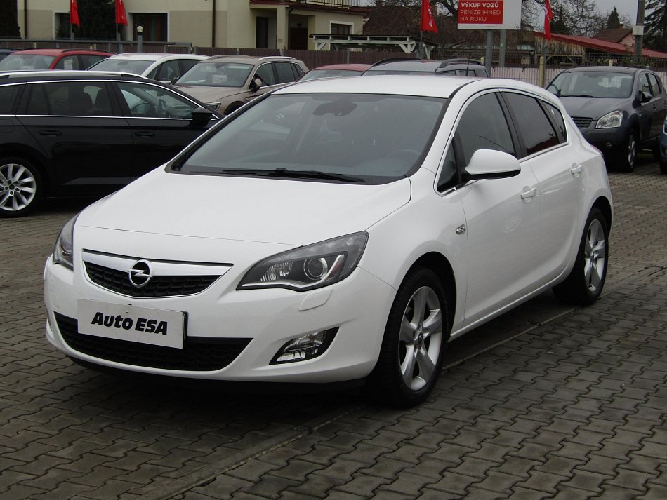 Opel Astra 1.4 T Sport
