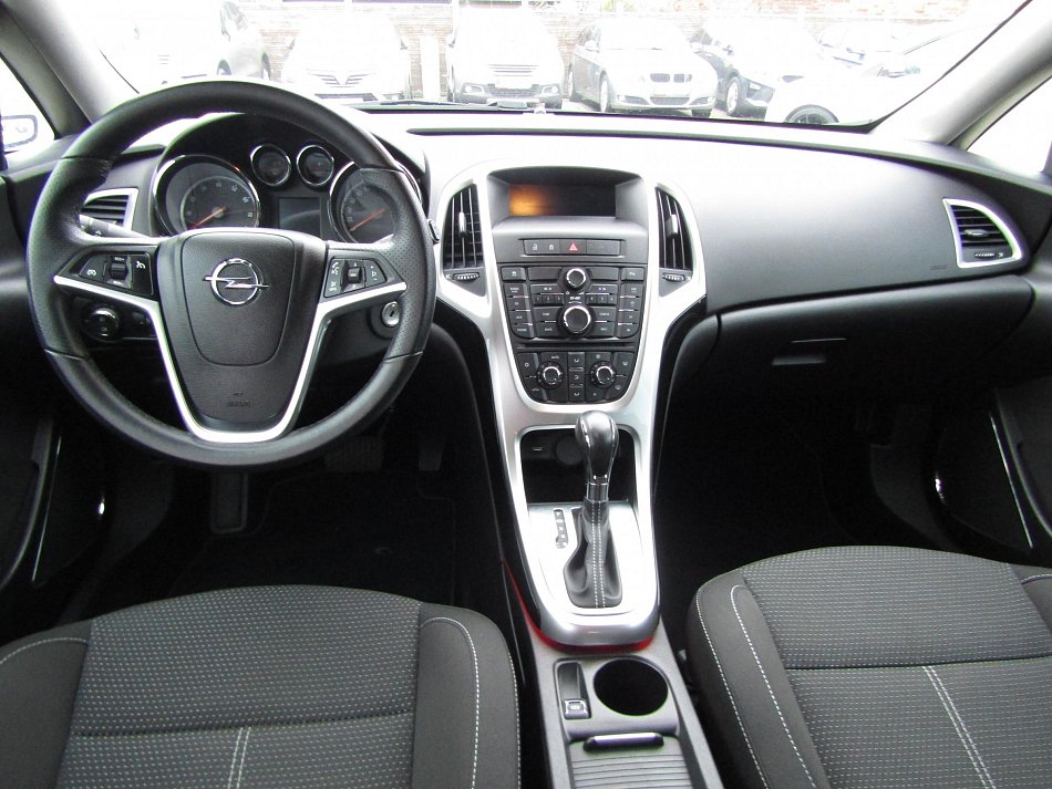 Opel Astra 1.4 T Sport