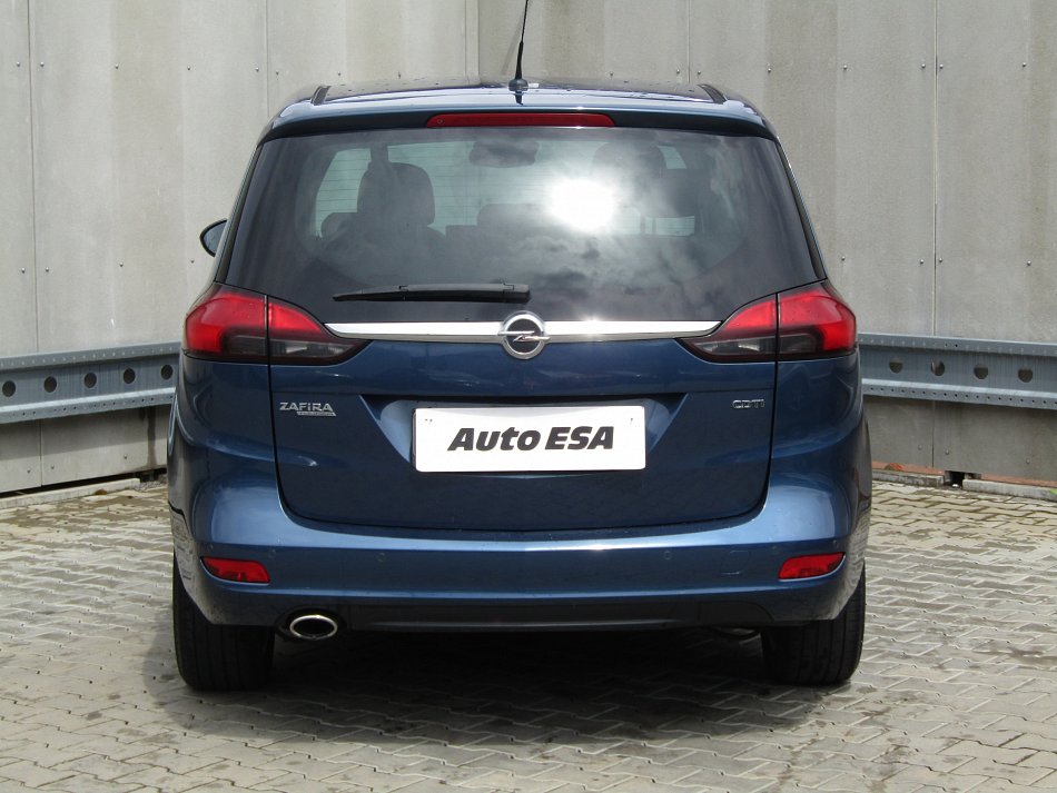 Opel Zafira 2.0 CDTi 