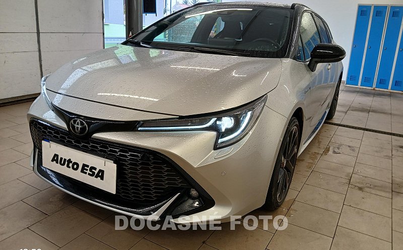 Toyota Corolla 2.0 HEV Sport