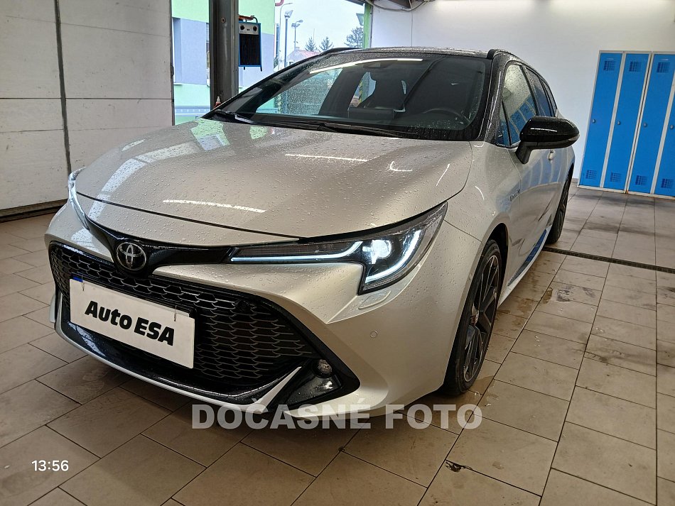Toyota Corolla 2.0 HEV Sport